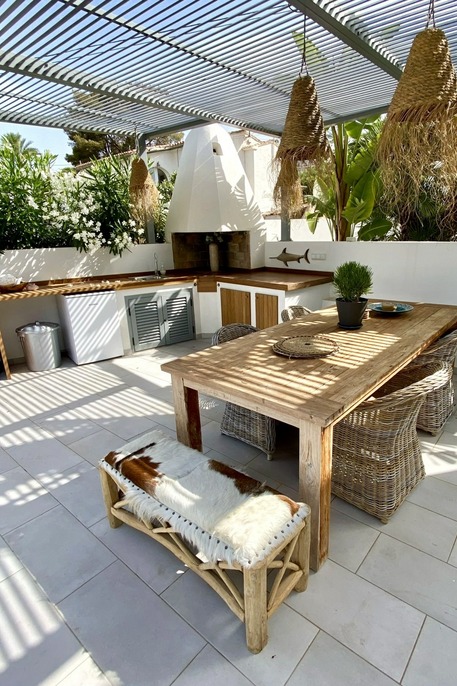 Chica Del Mar - Eetplaats buiten